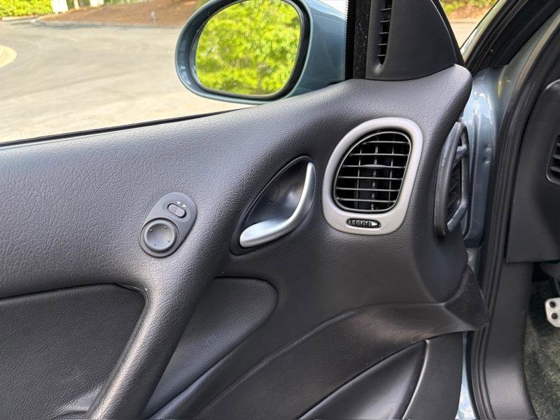 Used 2005 Pontiac GTO RWD image 17