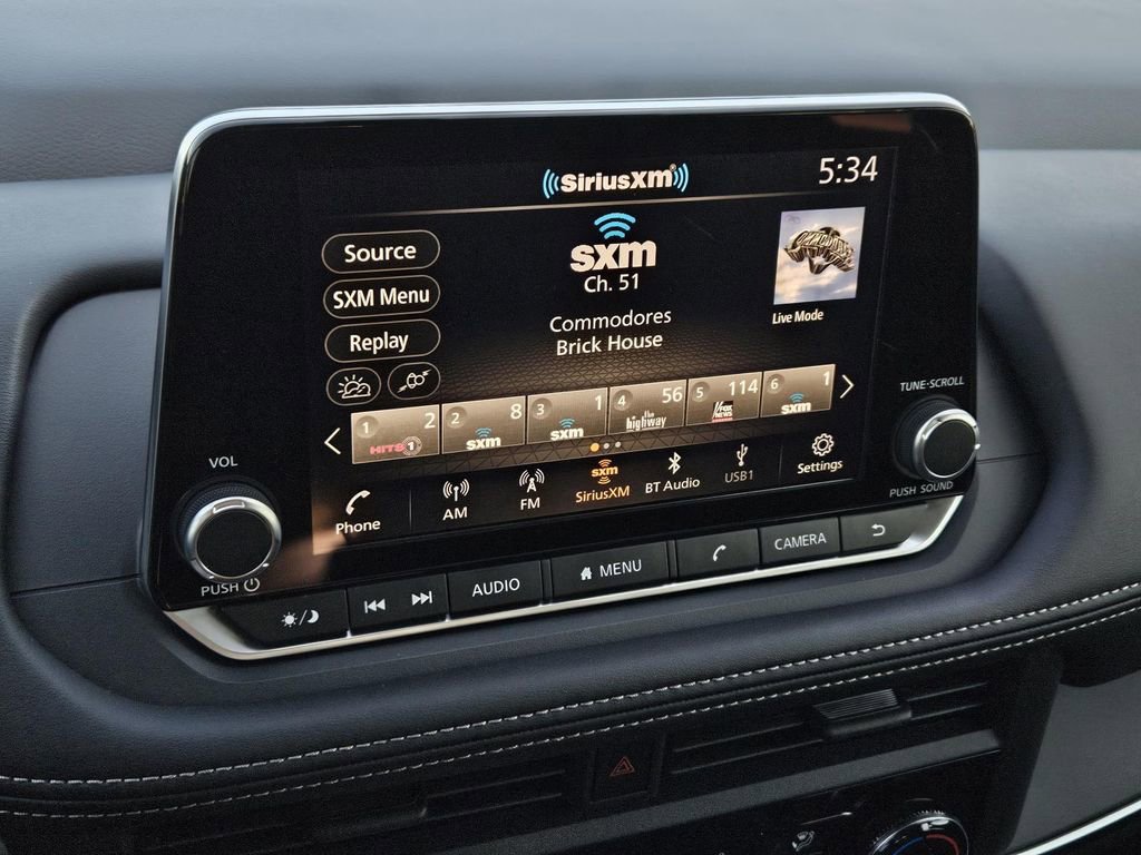 New 2026 Nissan Rogue S image 16