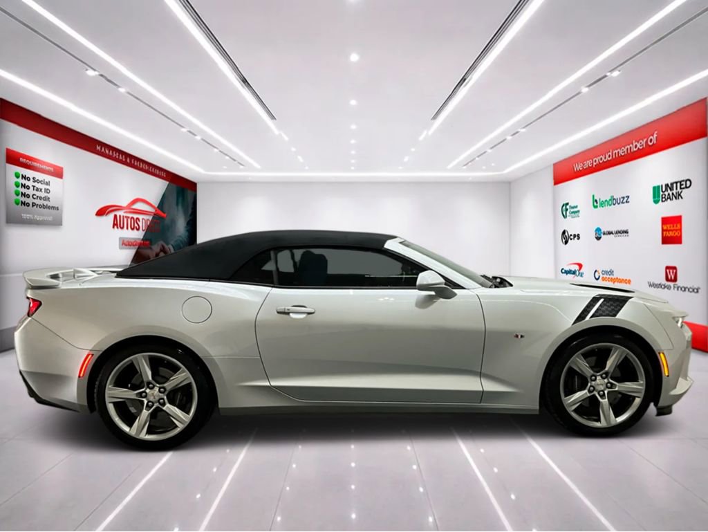 Used 2016 Chevrolet Camaro SS image 9