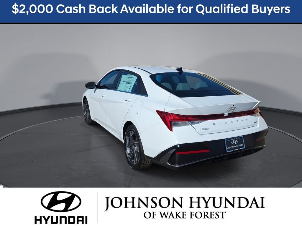 New 2026 Hyundai Elantra Limited image 16