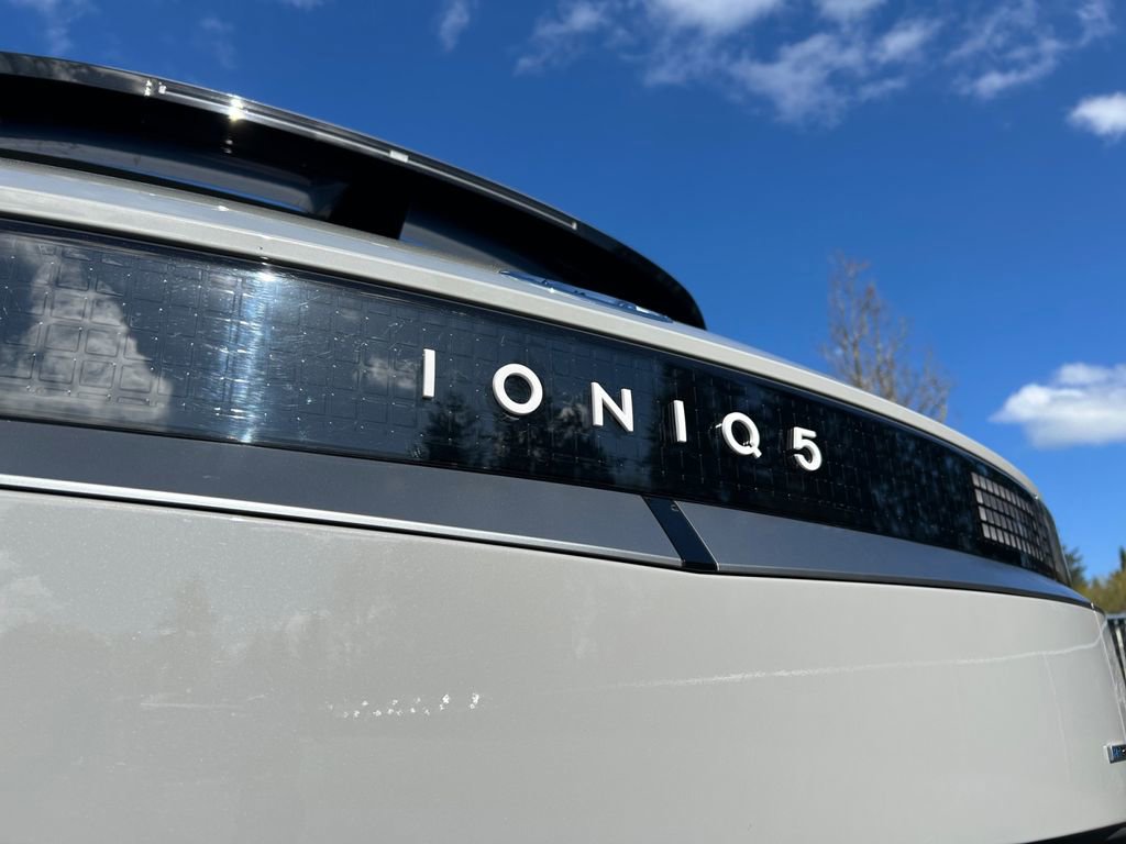 Certified 2024 Hyundai Ioniq 5 SEL image 31