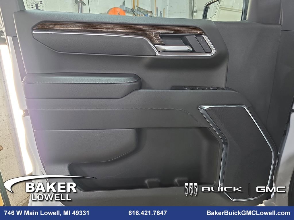 New 2026 GMC Sierra 1500 Elevation image 26