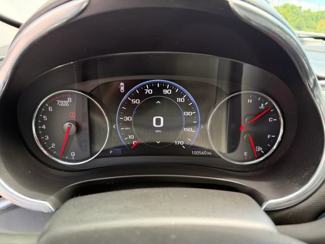 Used 2020 Chevrolet Malibu Premier FWD image 28
