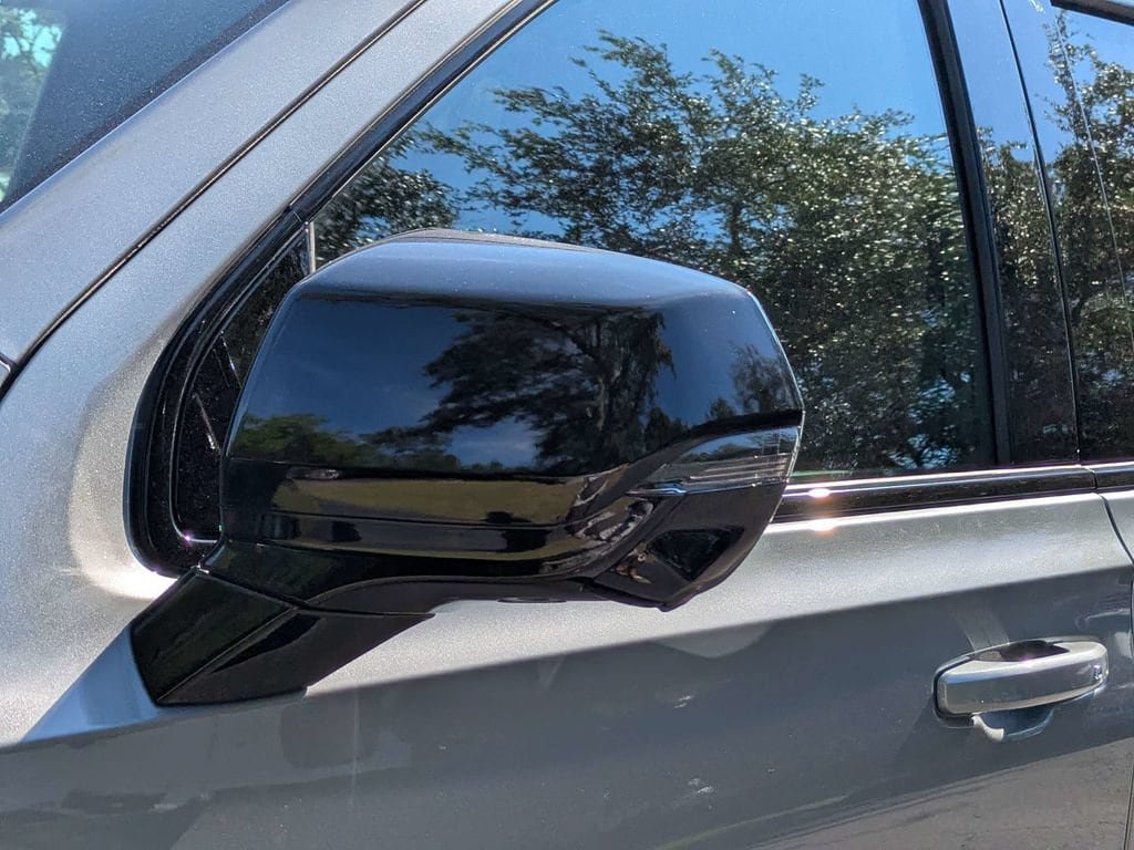 New 2026 GMC Yukon AT4 w/ AT4 Premium Plus Package AWD/4WD image 10