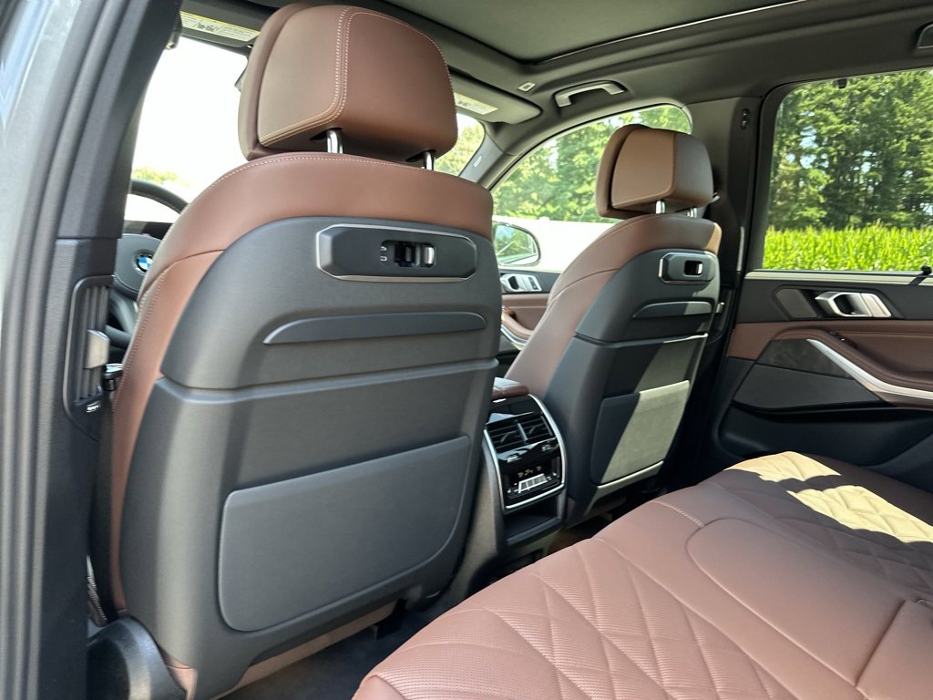 New 2026 BMW X5 M60i image 24