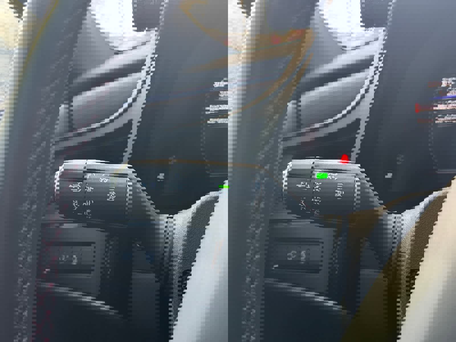 Used 2025 Lexus ES 350 F Sport image 21