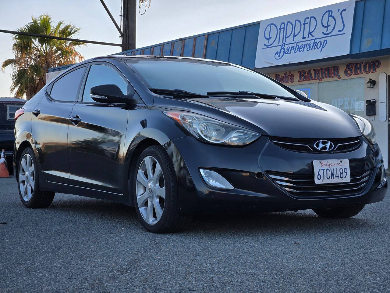 Used 2012 Hyundai Elantra Limited w/ Technology Pkg 5 FWD image 7