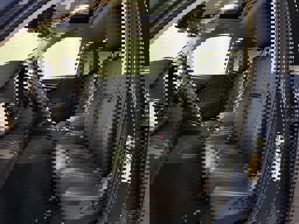 Certified 2025 Subaru Outback Touring image 17