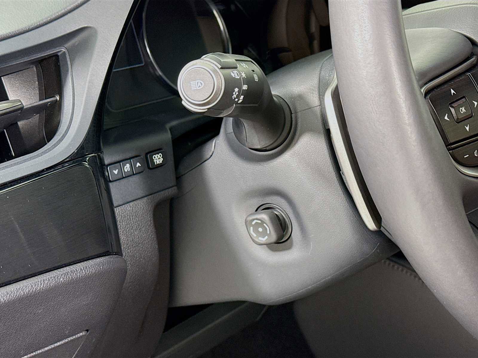 Used 2023 Lexus ES 300h w/ Premium Package FWD image 14