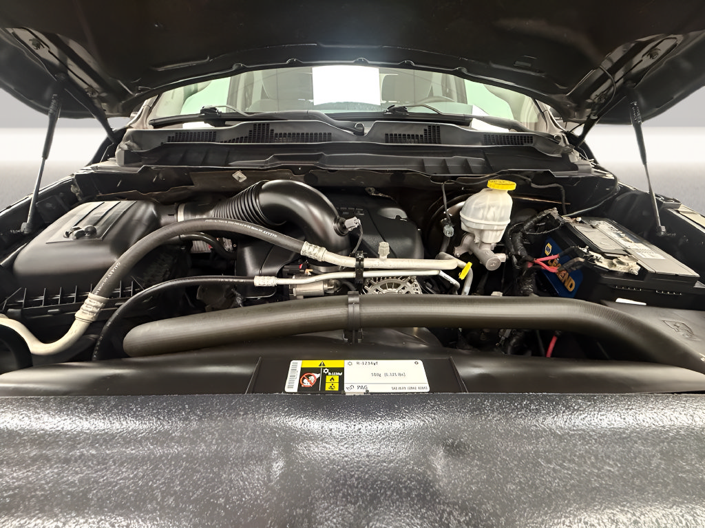 Used 2019 RAM 1500 Classic SLT AWD/4WD image 21
