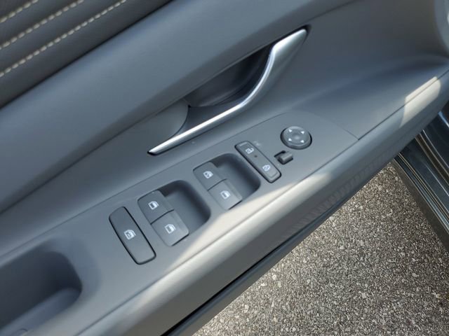 New 2026 Hyundai Elantra Sport FWD image 20