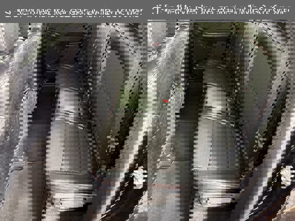 Used 2025 Ford Escape ST-Line image 35