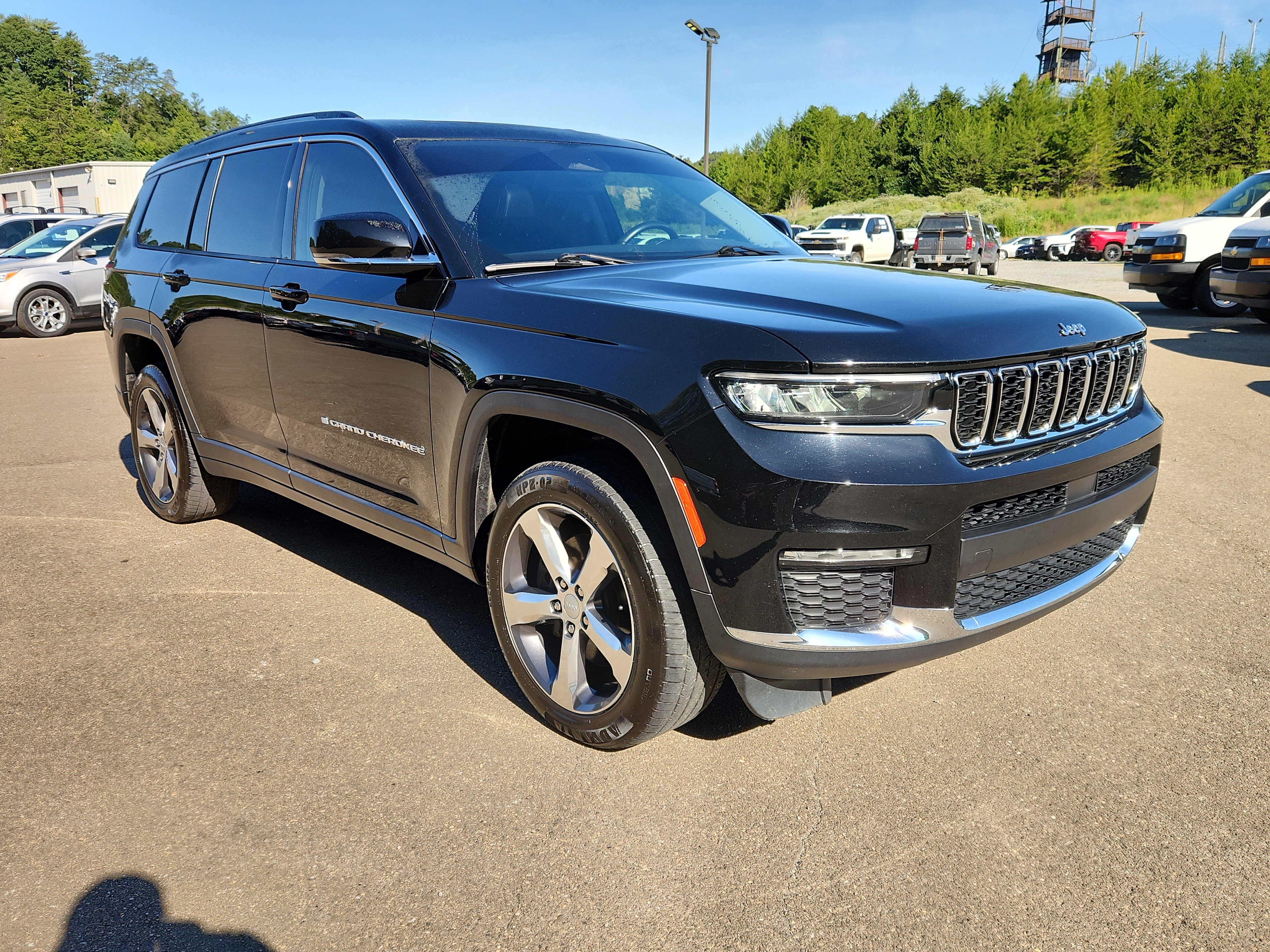 Used 2021 Jeep Grand Cherokee L Limited image 11
