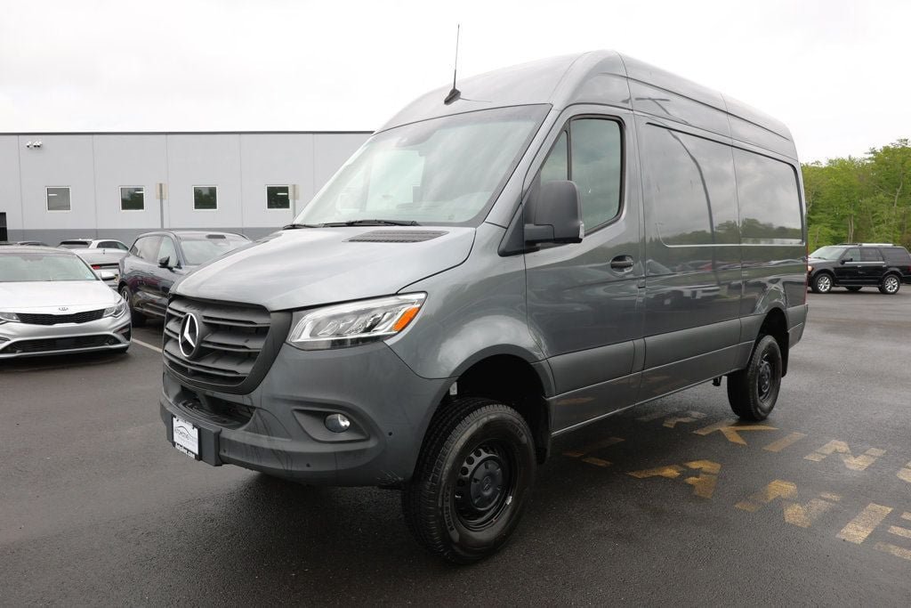 Used 2023 Mercedes-Benz Sprinter 2500 video 1