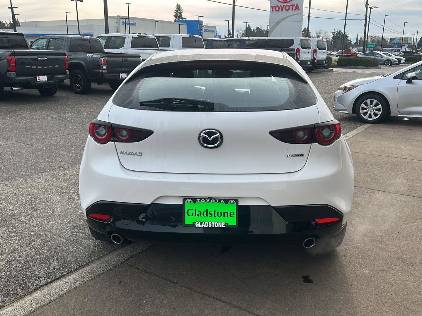 Used 2022 MAZDA MAZDA3 s image 7