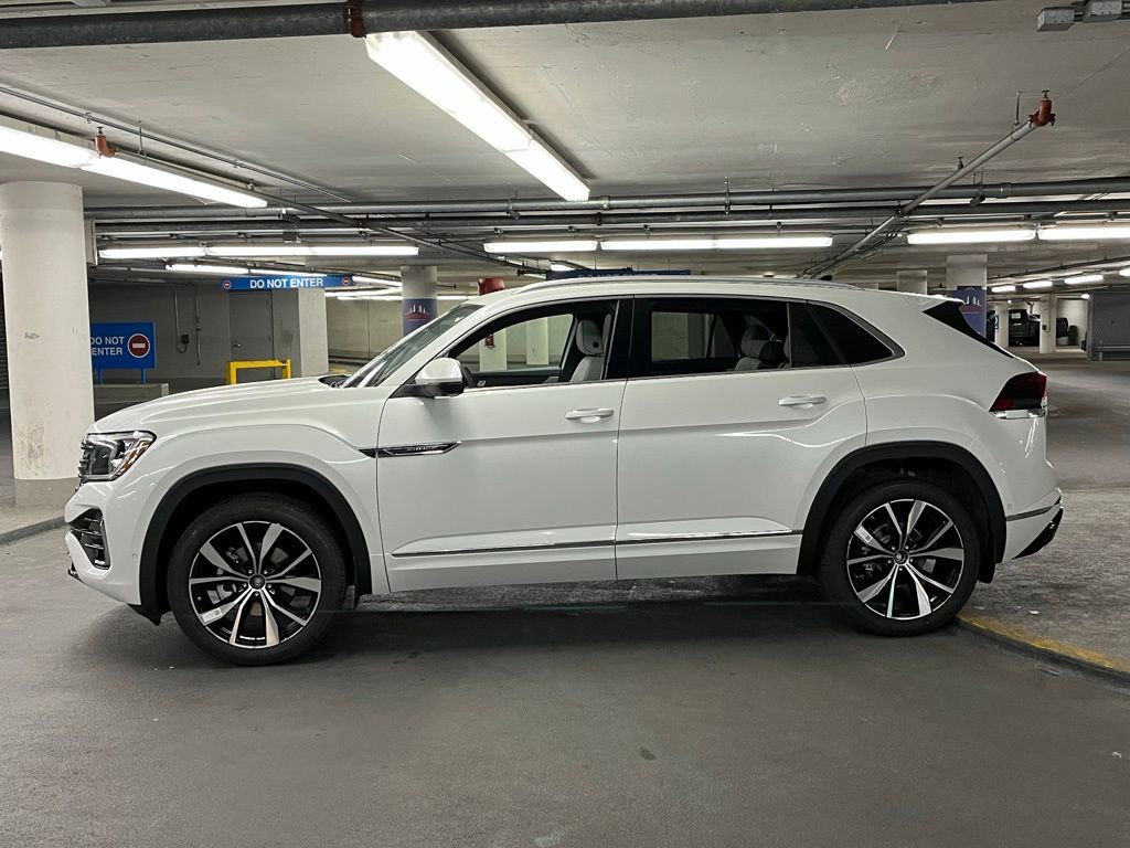 New 2026 Volkswagen Atlas Cross Sport SEL Premium R-Line image 33