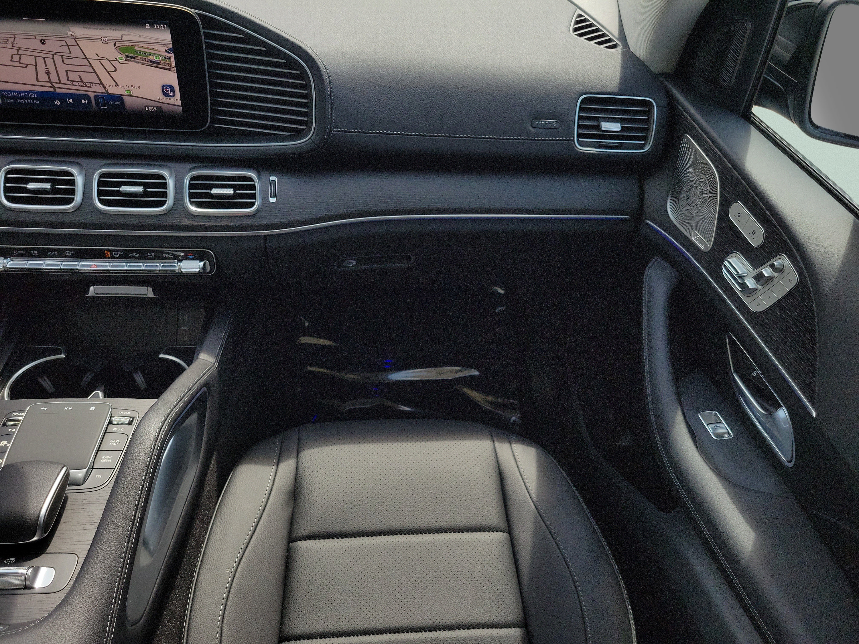 New 2026 Mercedes-Benz GLS 450 4MATIC image 16
