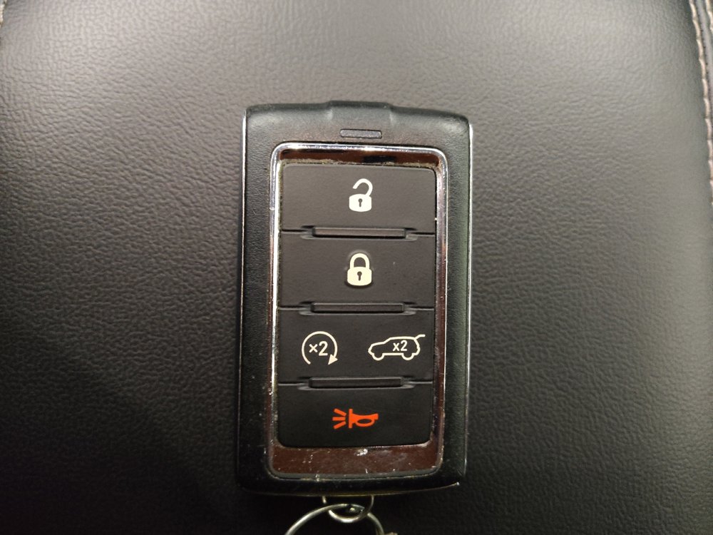 Used 2023 Jeep Grand Cherokee L Limited image 32