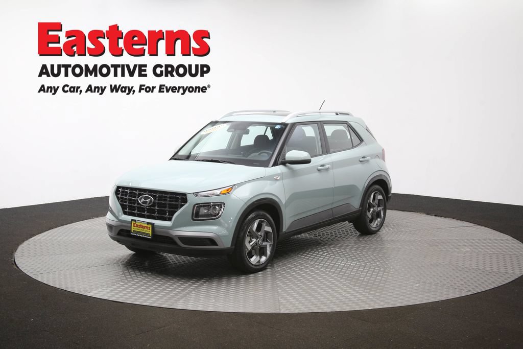 Used 2025 Hyundai Venue SEL FWD image 57