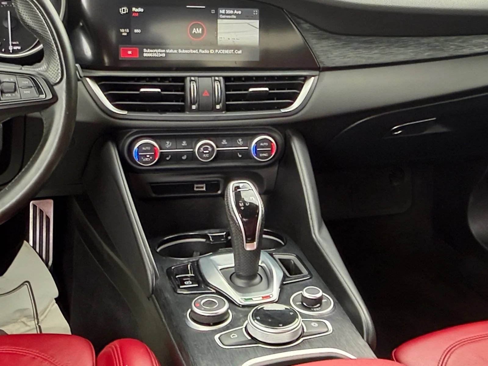 Used 2023 Alfa Romeo Giulia Sprint RWD image 16