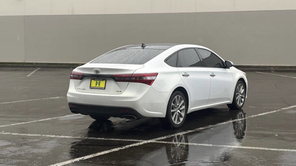 Used 2015 Toyota Avalon XLE Touring image 5