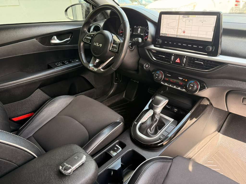 Used 2024 Kia Forte GT-Line FWD image 34