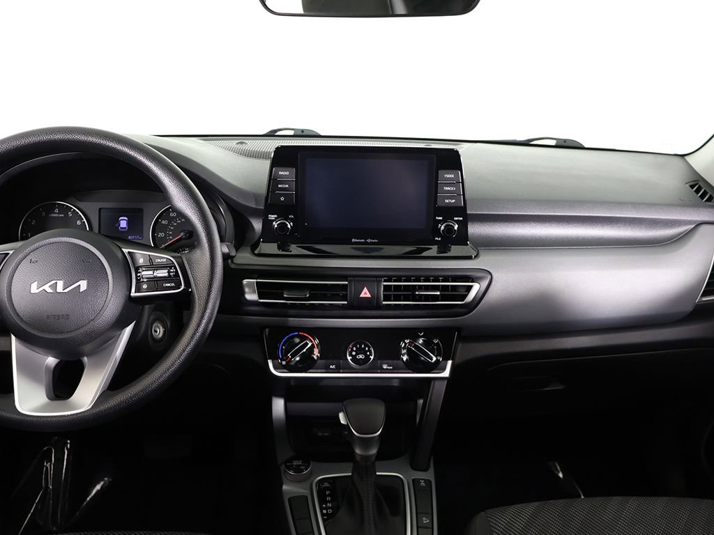 Used 2023 Kia Seltos LX image 32