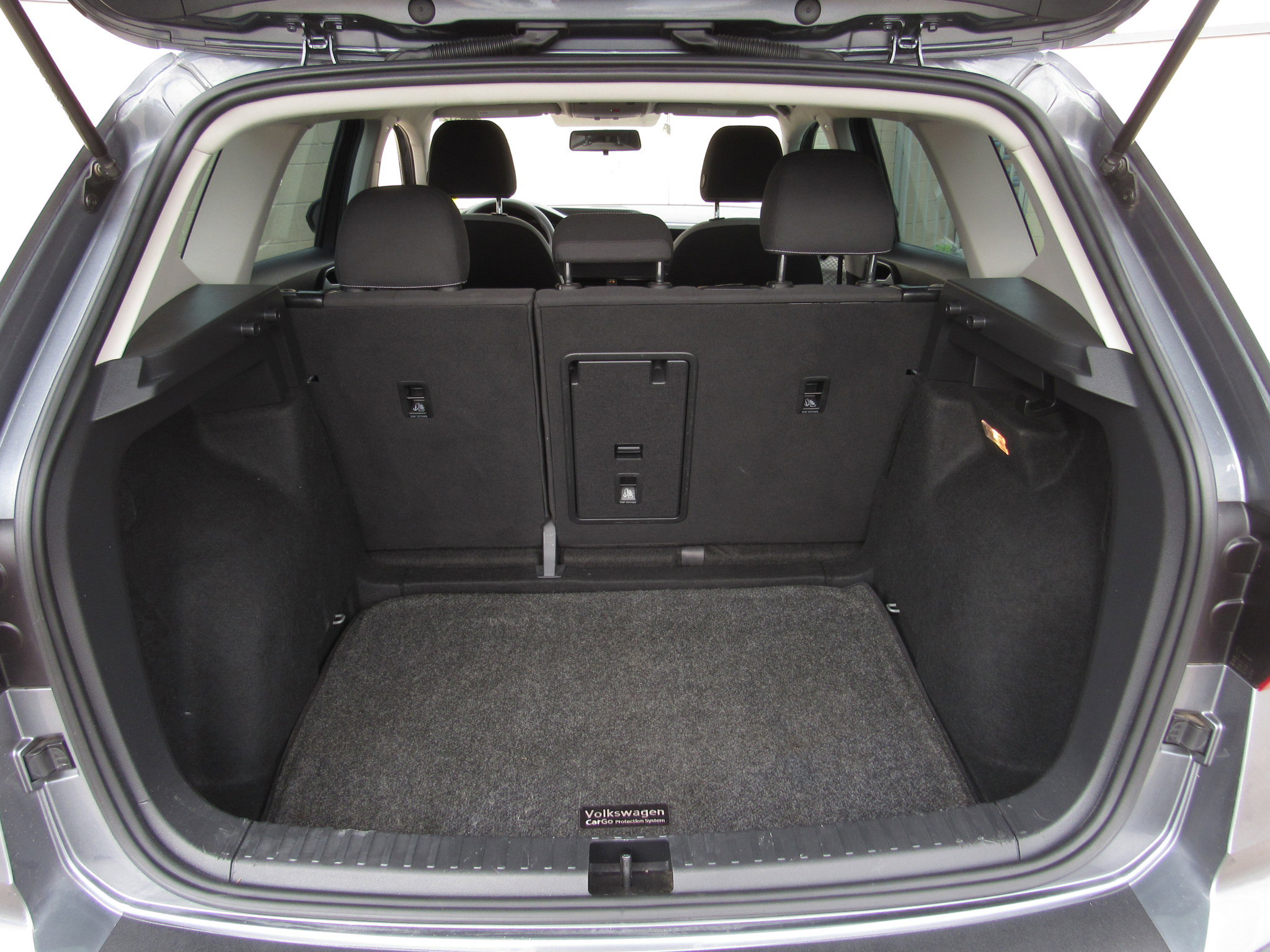 Used 2022 Volkswagen Taos S image 12