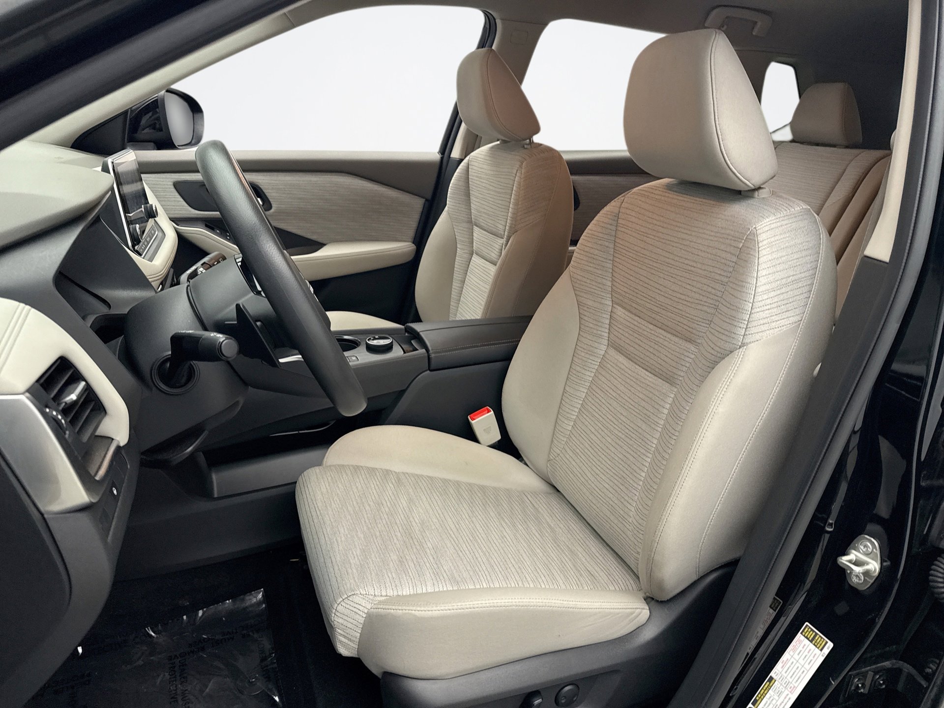 Used 2023 Nissan Rogue SV image 11