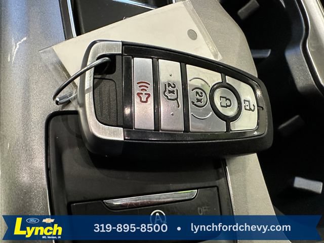 Certified 2024 Ford Edge SEL w/ Convenience Package AWD/4WD image 17