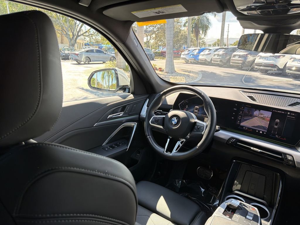 Used 2024 BMW X1 xDrive28i w/ M Sport Package image 15