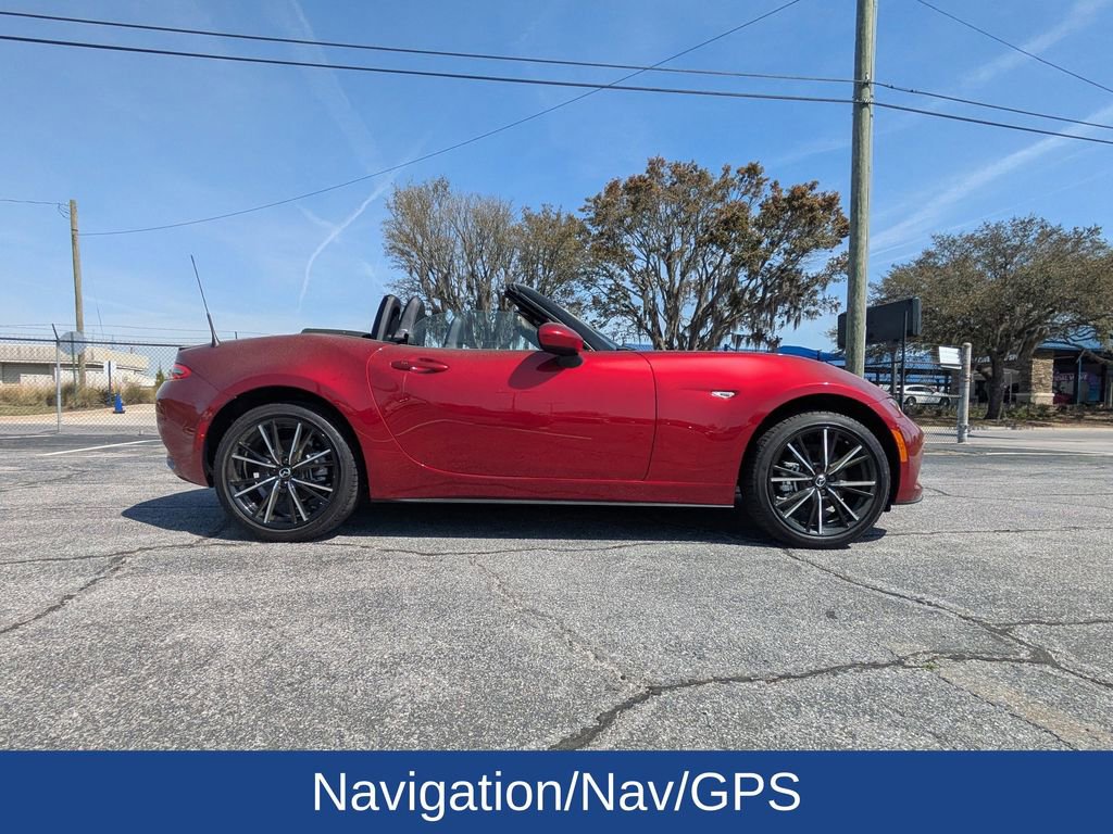 Certified 2025 MAZDA MX-5 Miata Grand Touring image 3