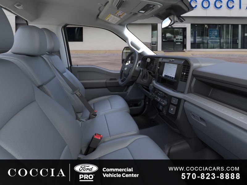 New 2026 Ford F550 4x4 Regular Cab Super Duty image 11