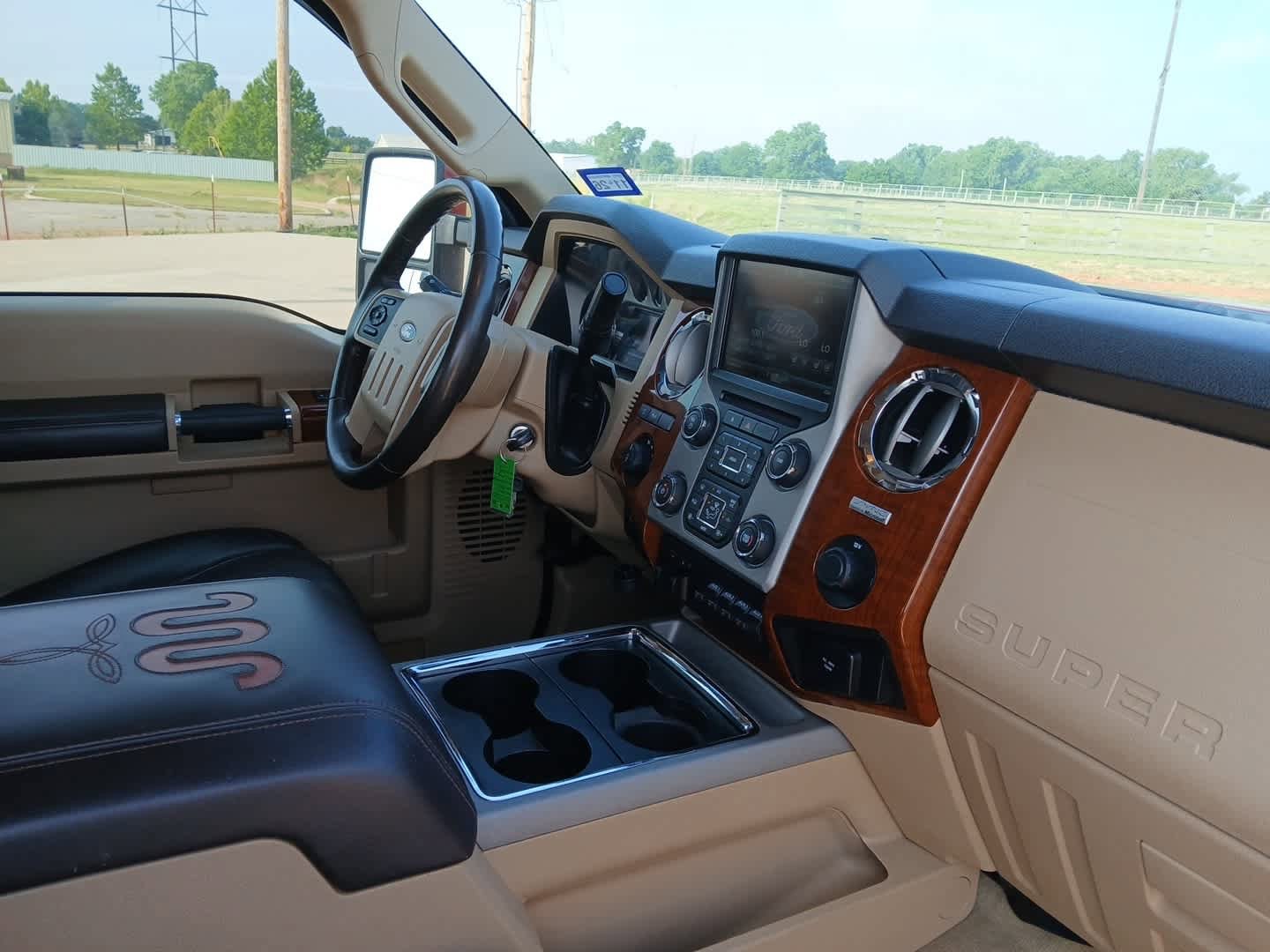 Used 2015 Ford F250 King Ranch w/ FX4 Off-Road Package AWD/4WD image 51