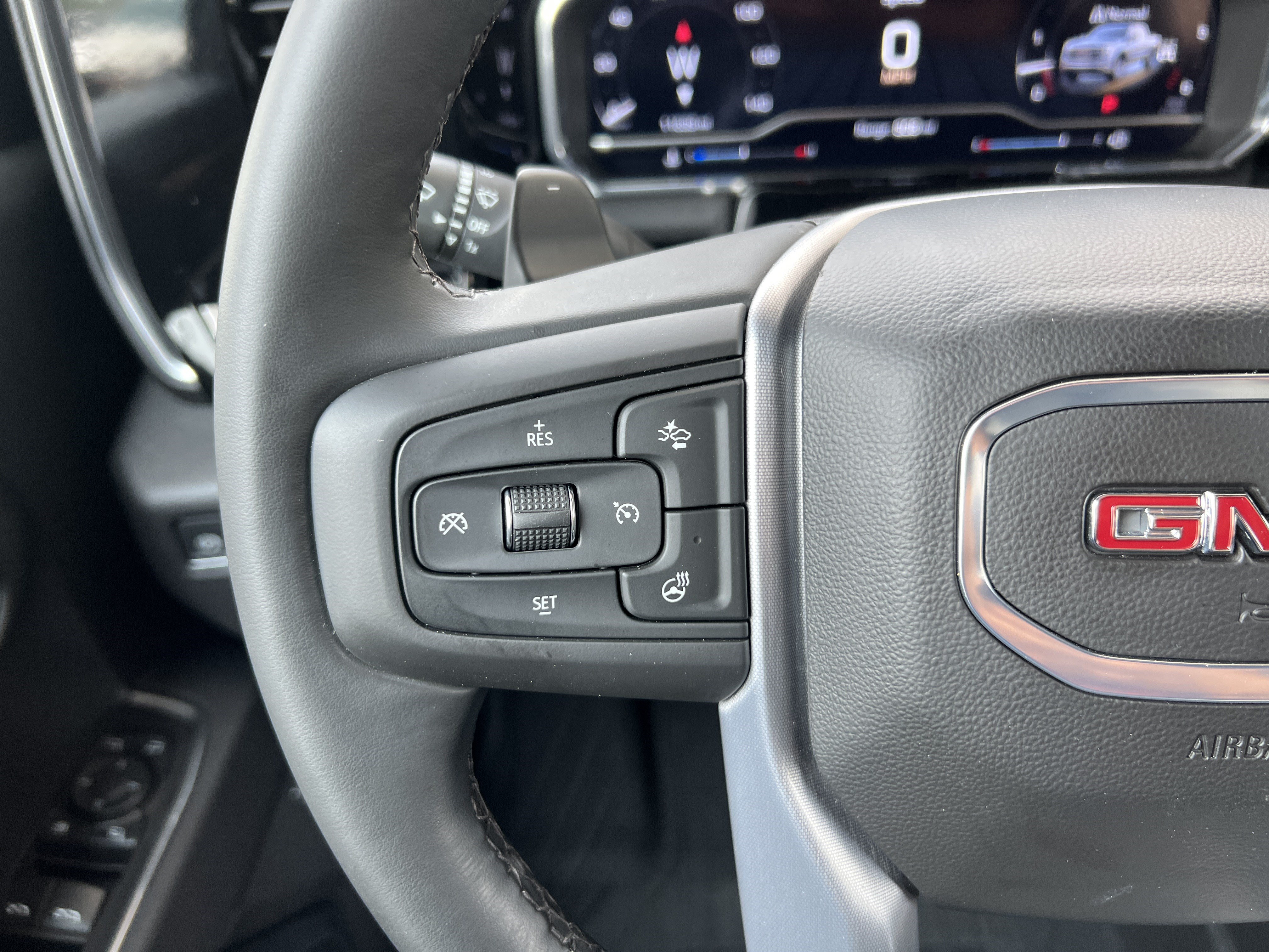 Used 2025 GMC Sierra 1500 SLT w/ SLT Premium Package AWD/4WD image 25