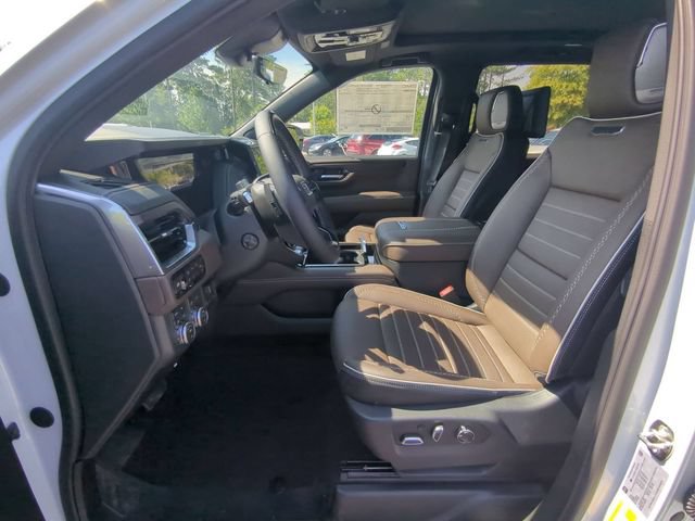 New 2026 GMC Yukon XL Denali Ultimate AWD/4WD image 18
