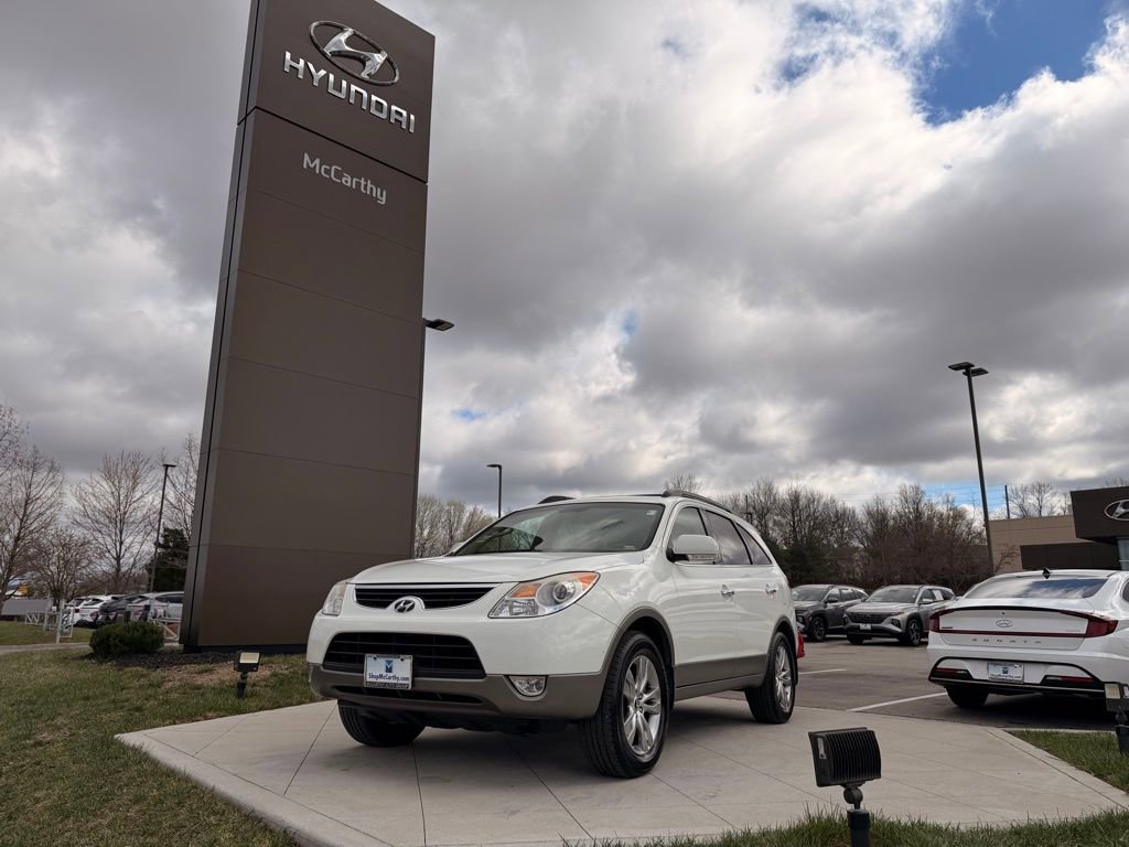 Used 2012 Hyundai Veracruz Limited w/ Entertainment Pkg