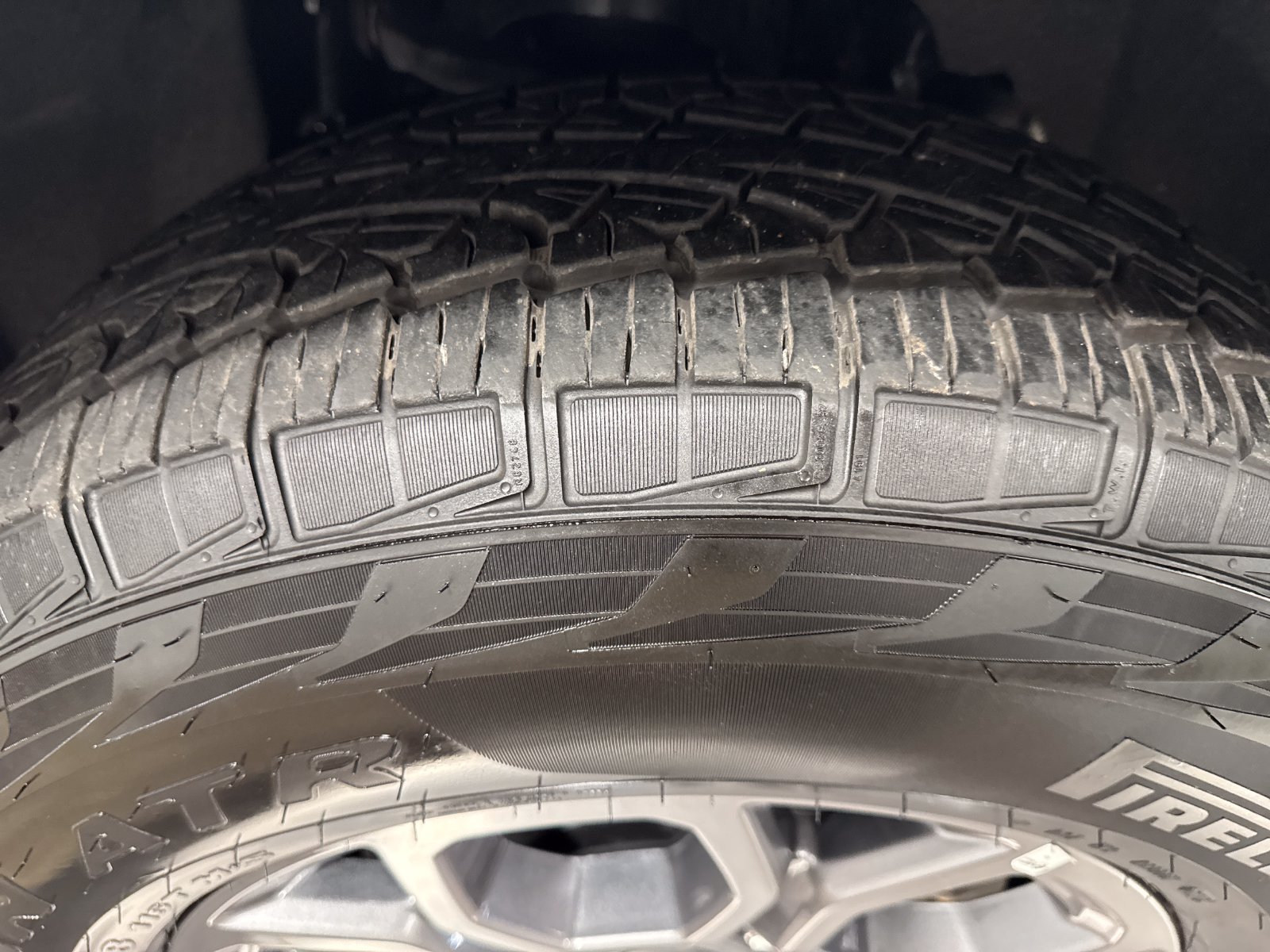 Used 2025 Ford Expedition Active AWD/4WD image 12