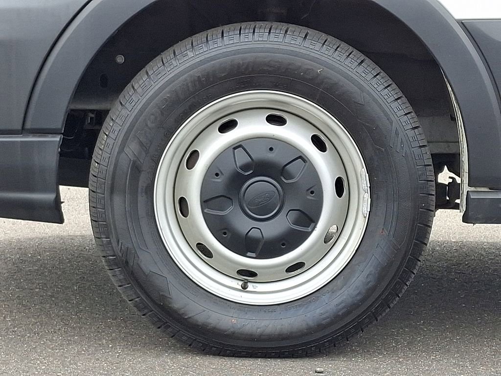 Used 2018 Ford Transit 250 148 Low Roof RWD image 11