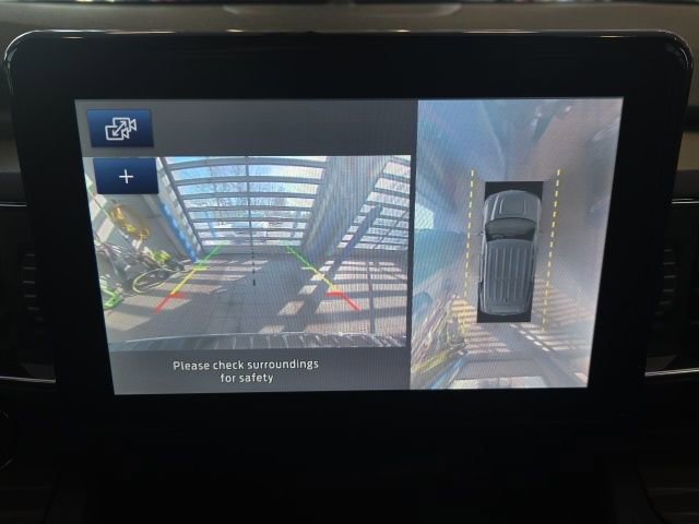 Used 2020 Ford Explorer Limited w/ Class III Trailer Tow Package image 35