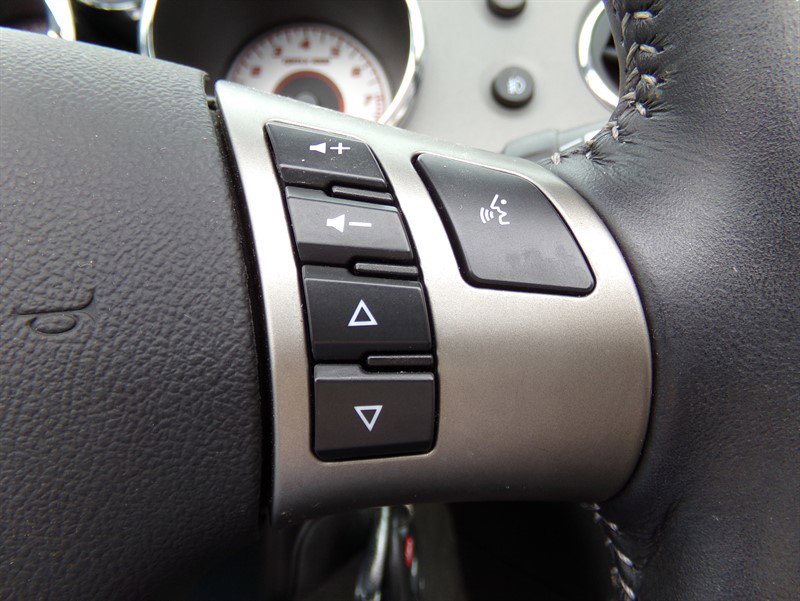 Used 2007 Pontiac Solstice Convertible w/ Premium Package image 53