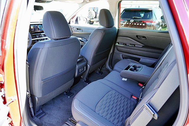 New 2026 Nissan Pathfinder SV w/ Cargo Package FWD image 26