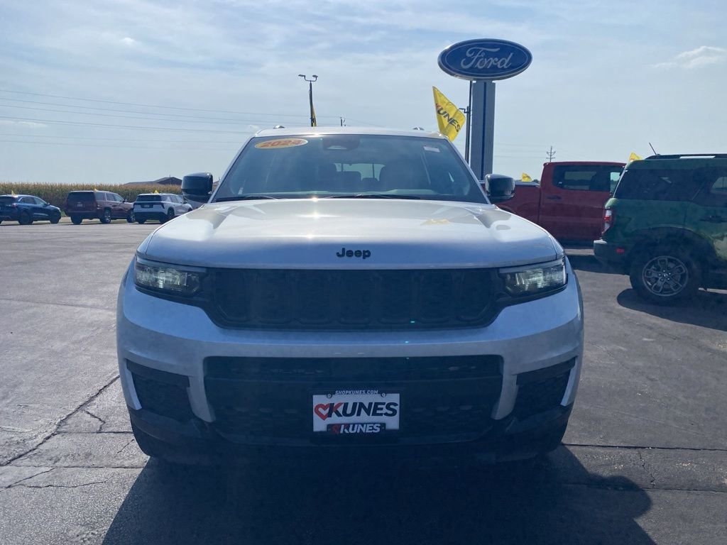 Used 2024 Jeep Grand Cherokee L Laredo image 15