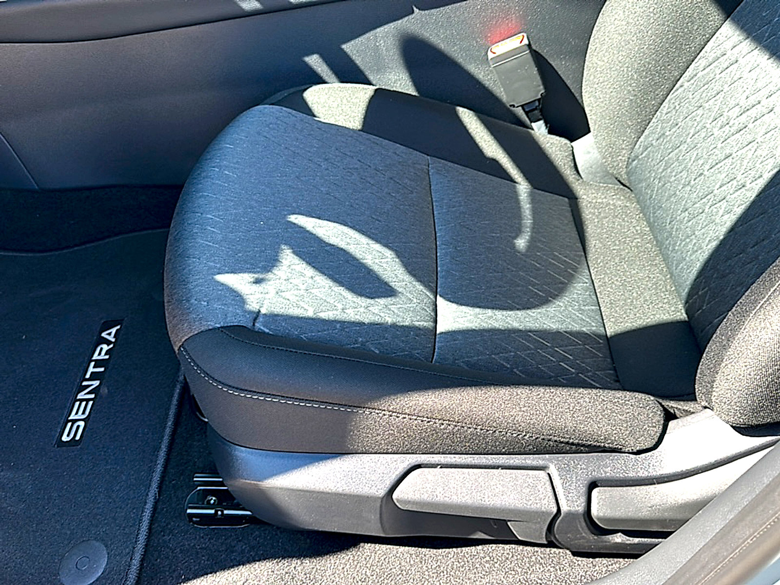 New 2026 Nissan Sentra SV w/ SV Convenience Package image 12