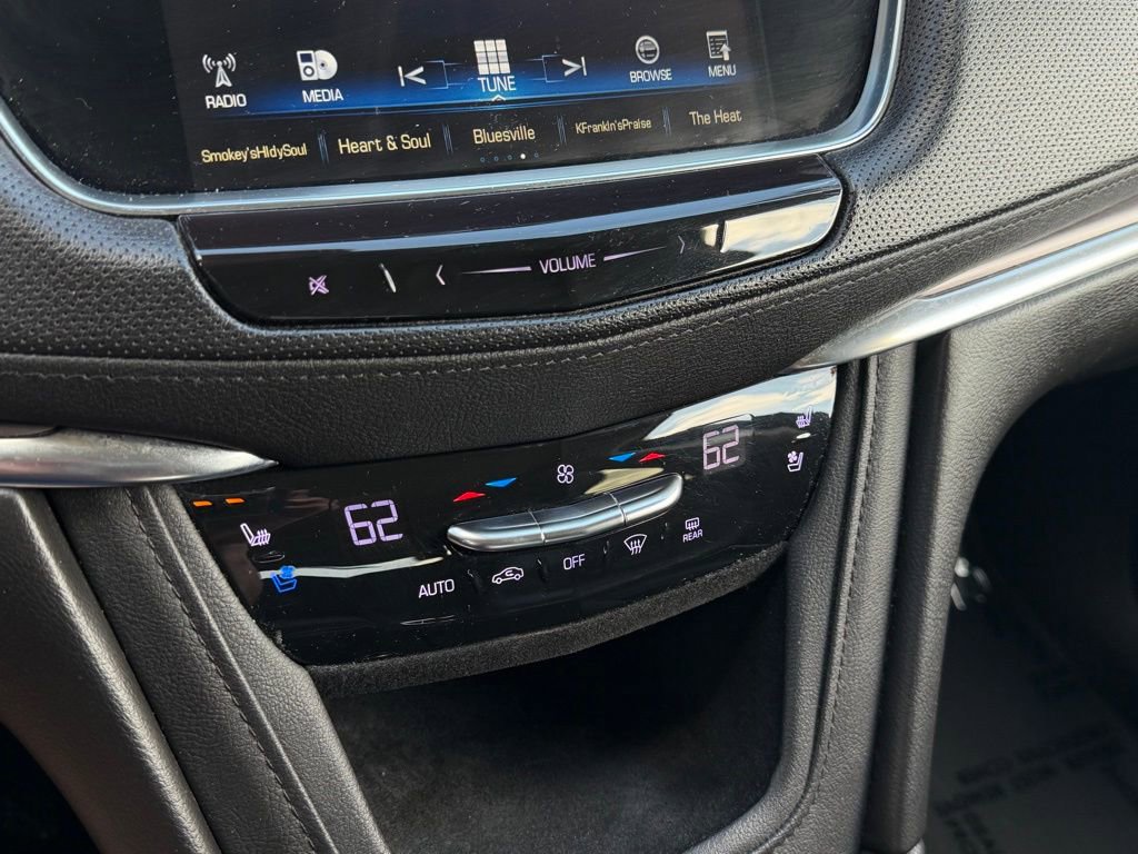 Used 2019 Cadillac XT5 Premium Luxury image 21