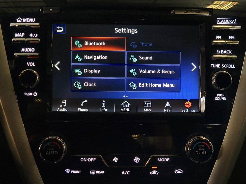 Used 2018 Nissan Murano Platinum w/ Cargo Package FWD image 25