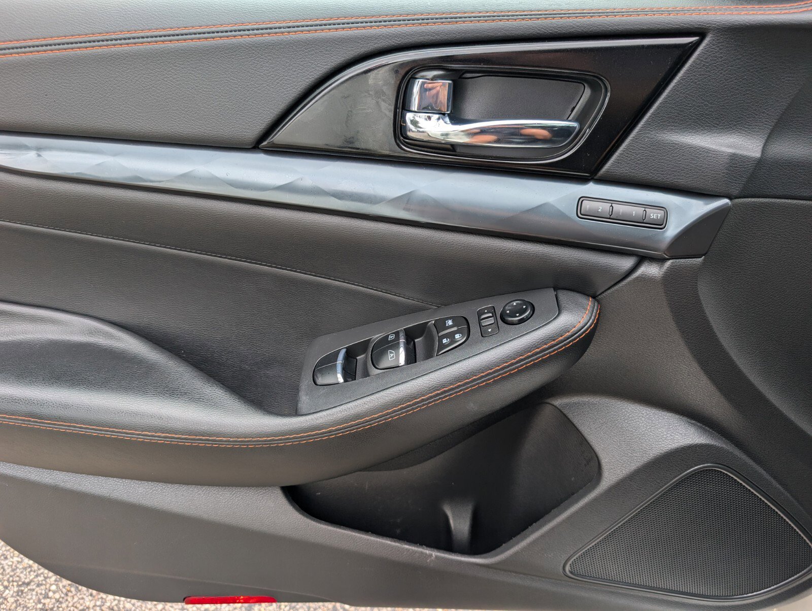 Certified 2023 Nissan Maxima SR w/ Sport Mat Group image 33