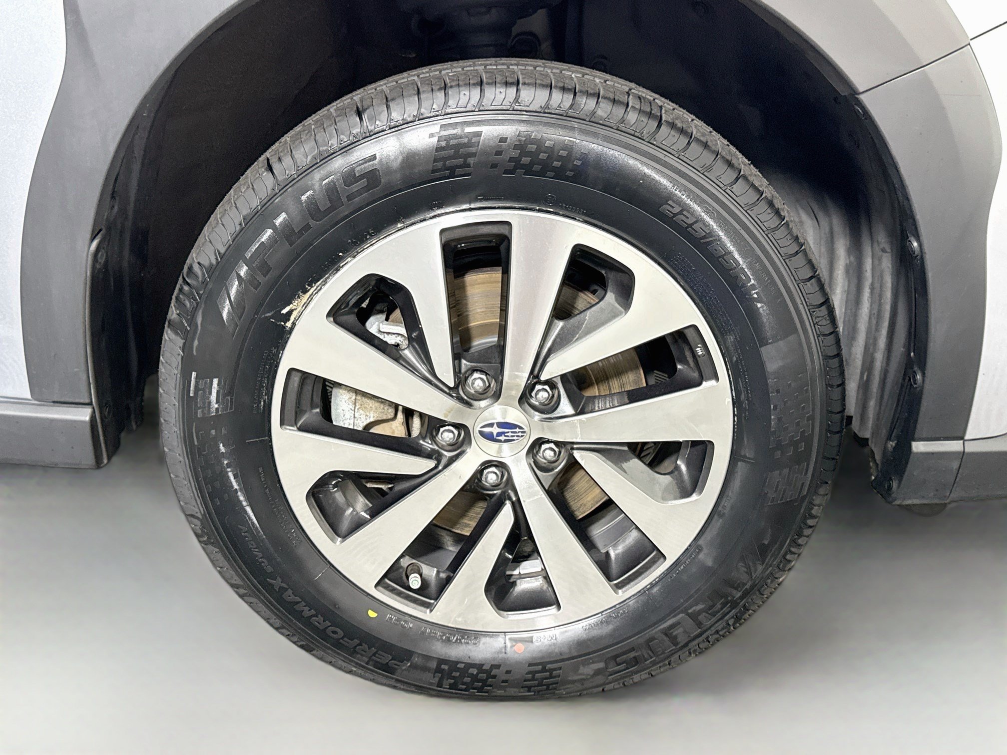 Used 2023 Subaru Outback Premium AWD/4WD image 32