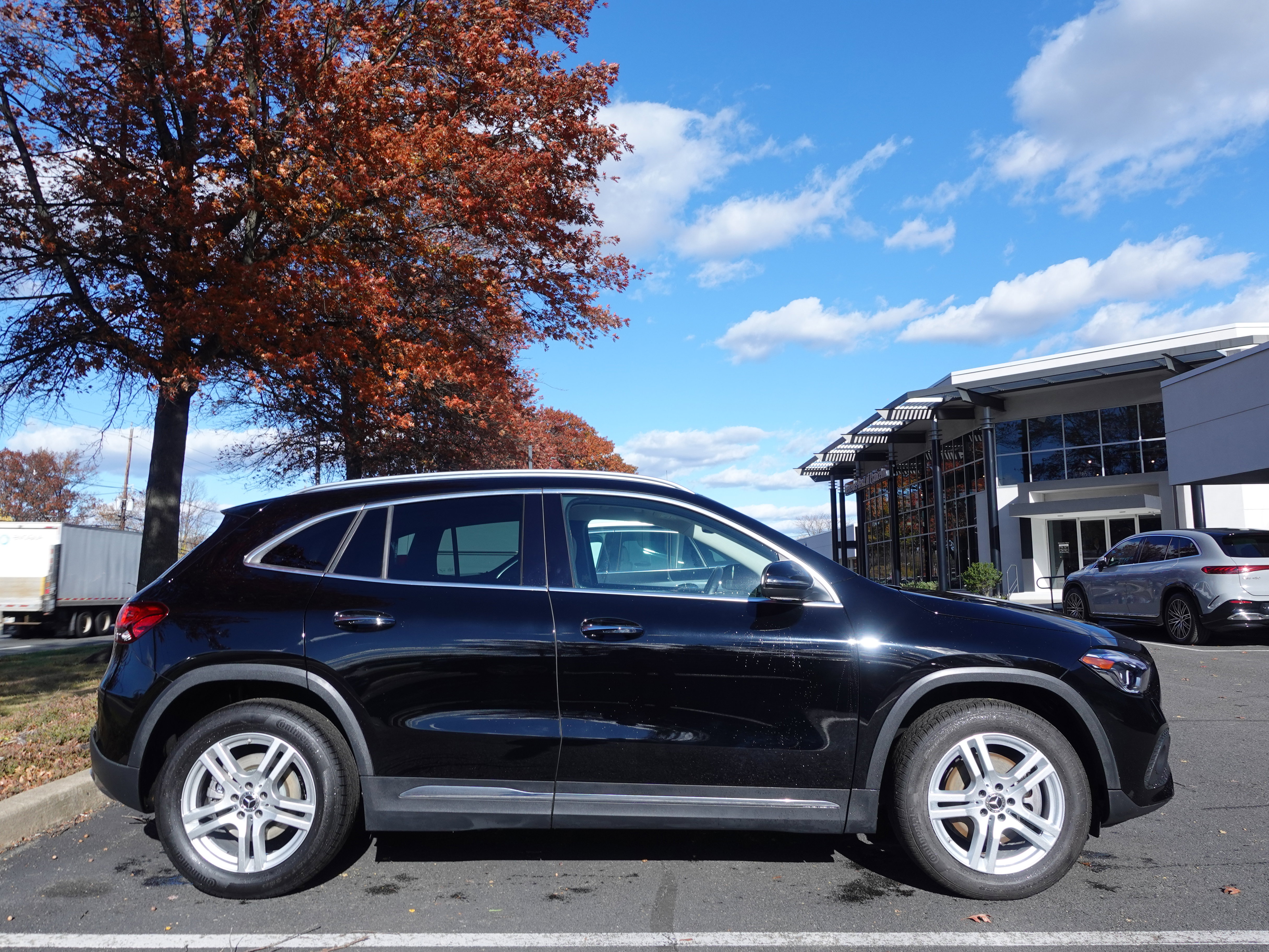 Certified 2022 Mercedes-Benz GLA 250 4MATIC image 5