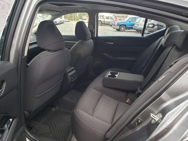 Used 2020 Nissan Altima 2.5 SV image 11